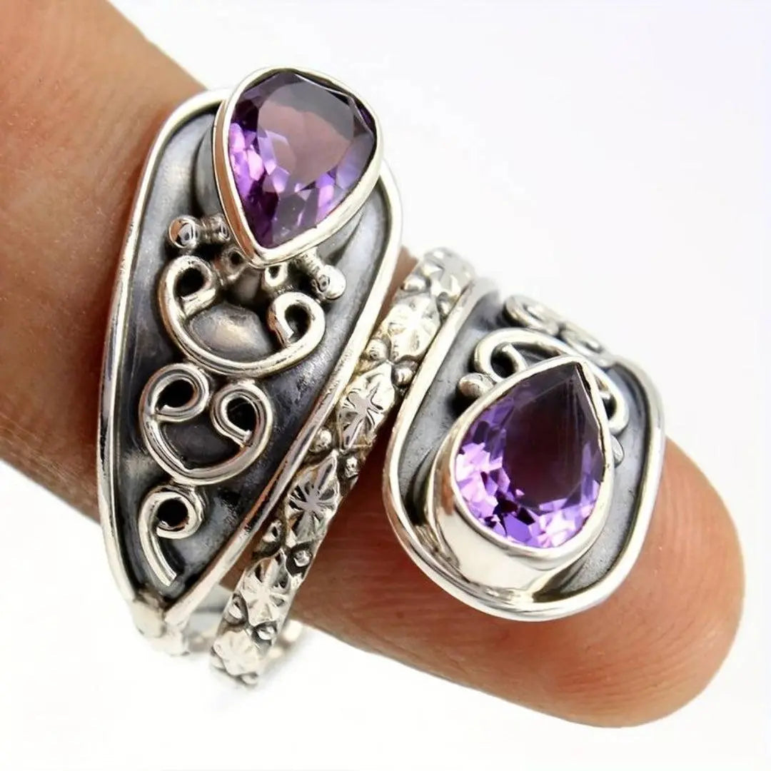 Vintage-Silberplattierter Ring mit Lila Kristallen